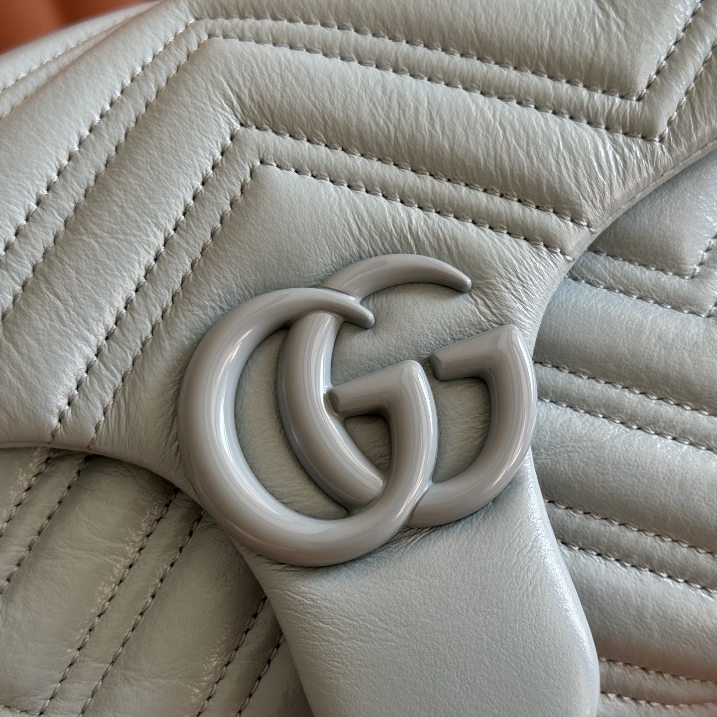 Gucci Basic Bag Cow Leather Black M