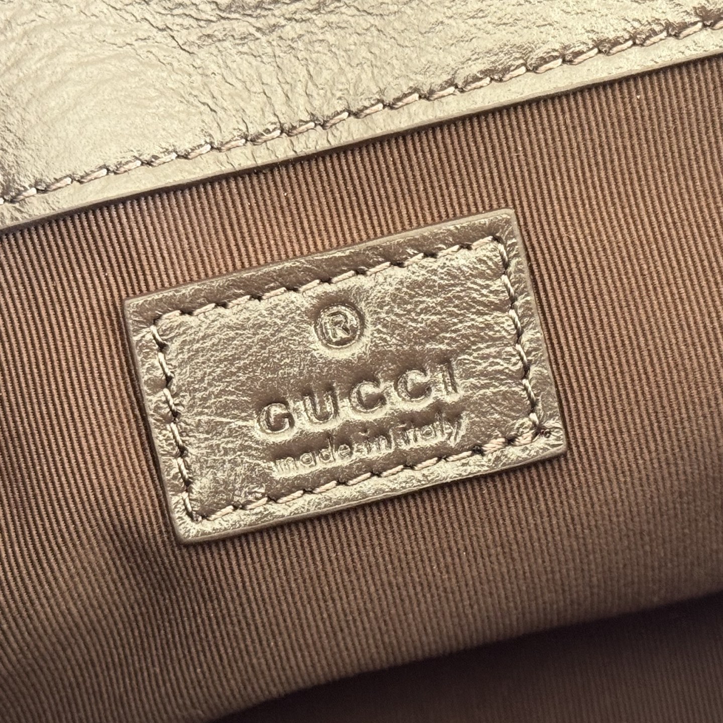 Gucci Basic Bag Cow Leather Black M