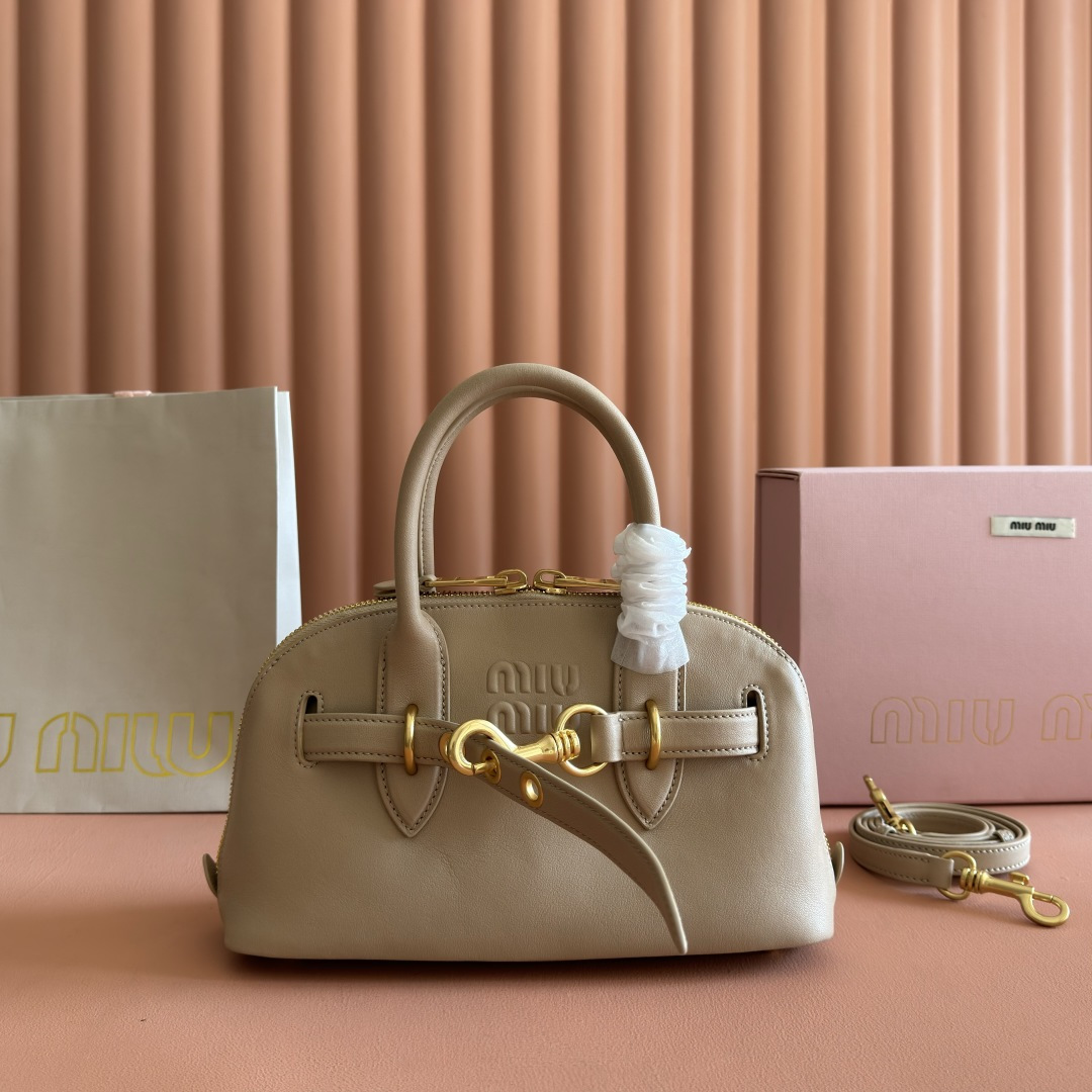 Miu Miu Tote Bag Sheepskin M