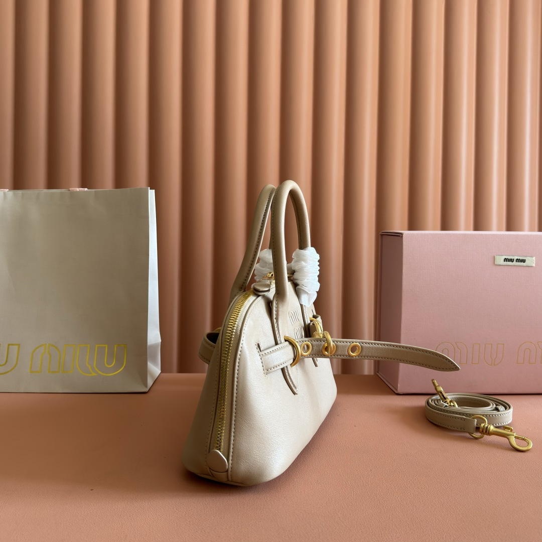 Miu Miu Tote Bag Sheepskin M