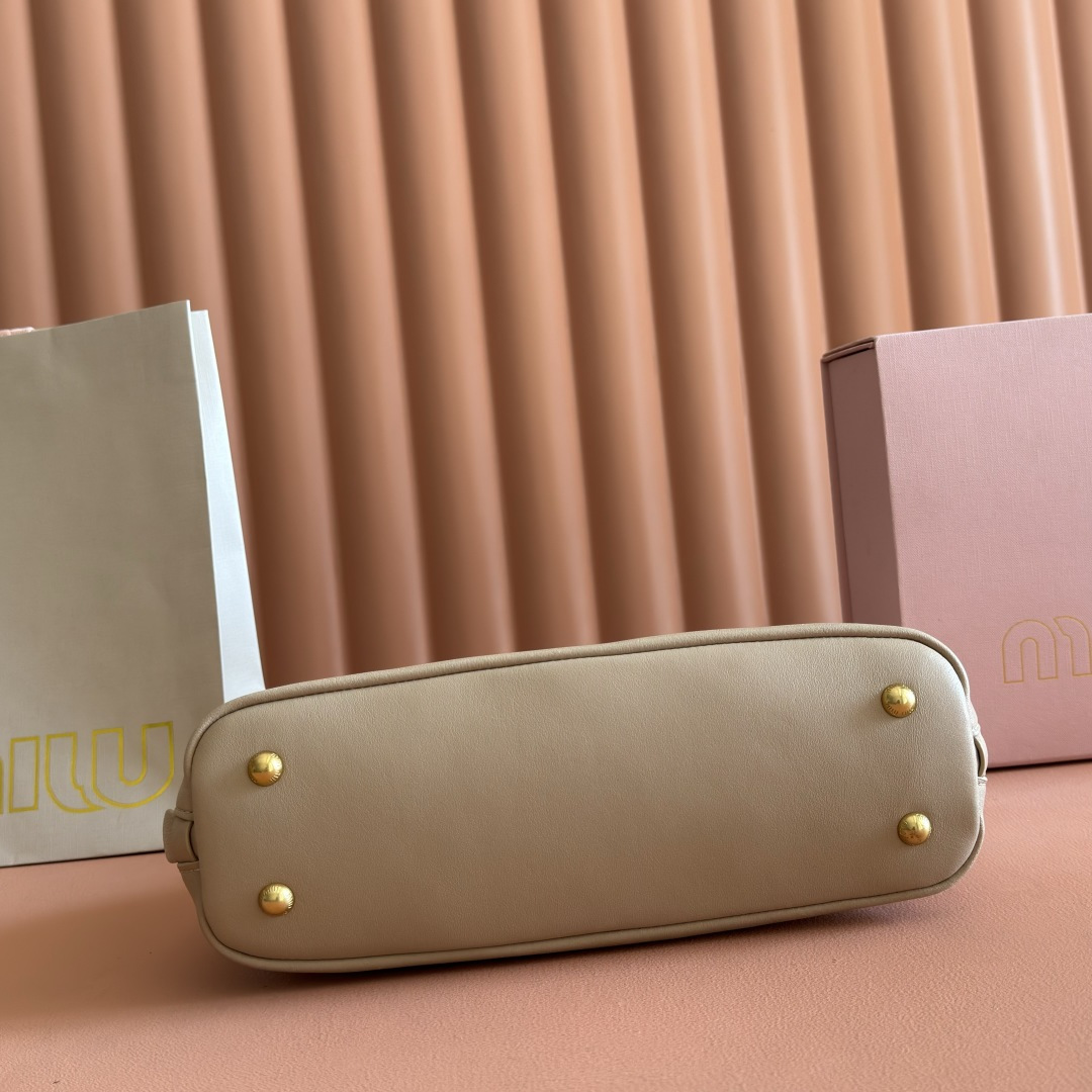 Miu Miu Tote Bag Sheepskin M