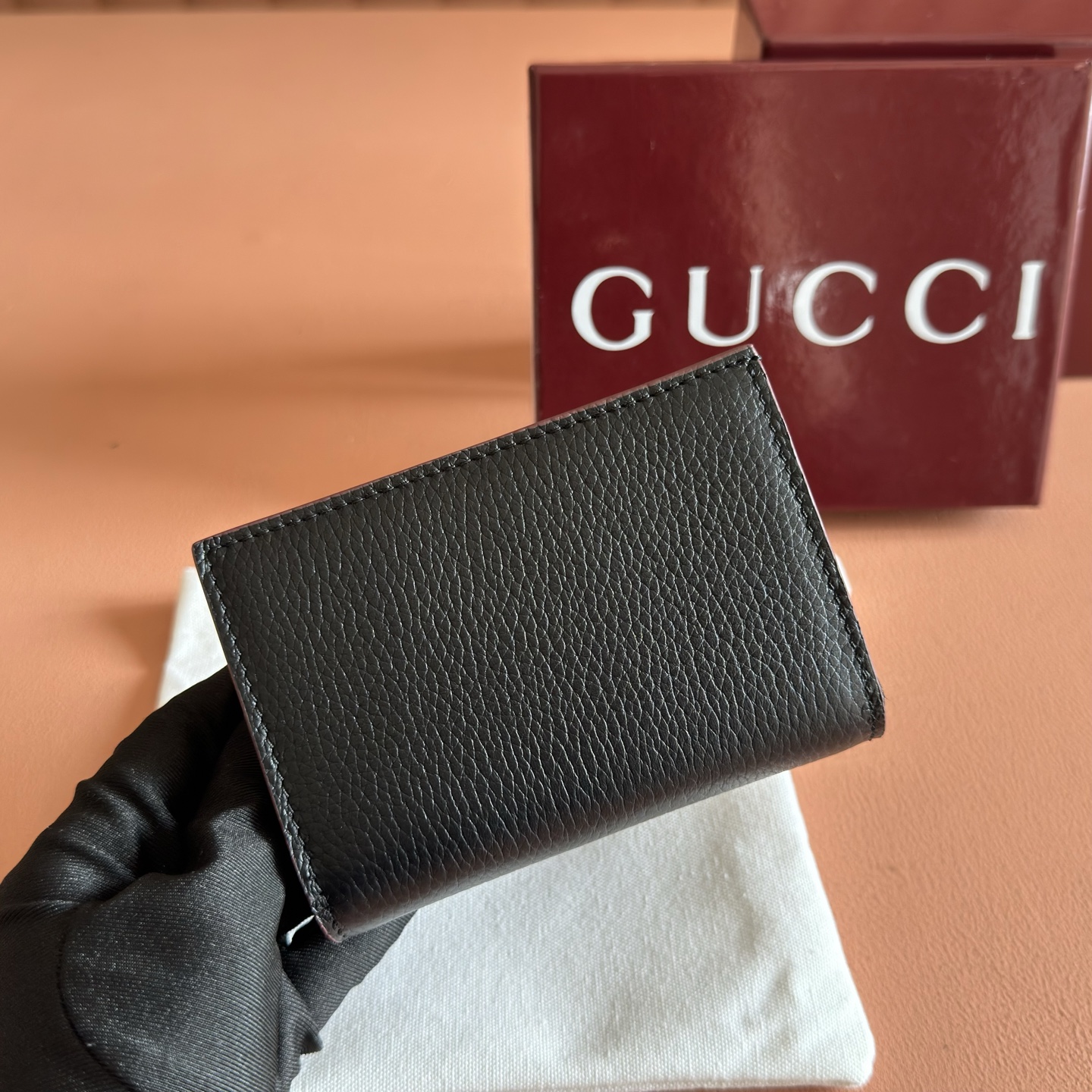 Gucci Basic Bag Black M-s
