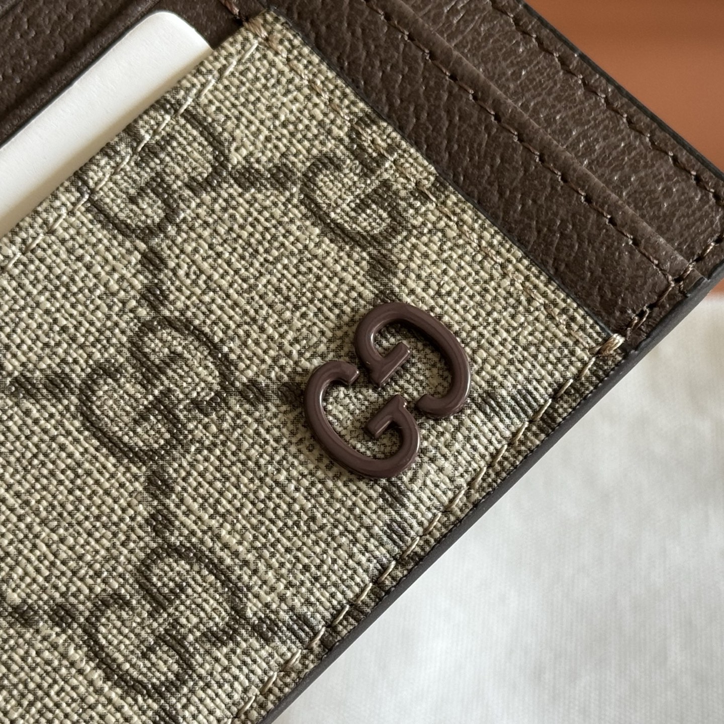 Gucci Basic Bag Black M-s