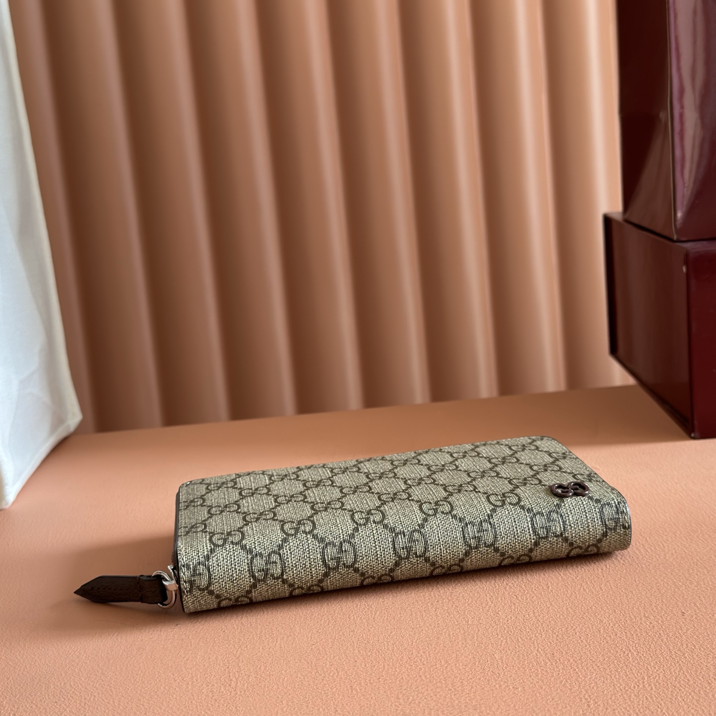 Gucci Basic Bag Black M-s