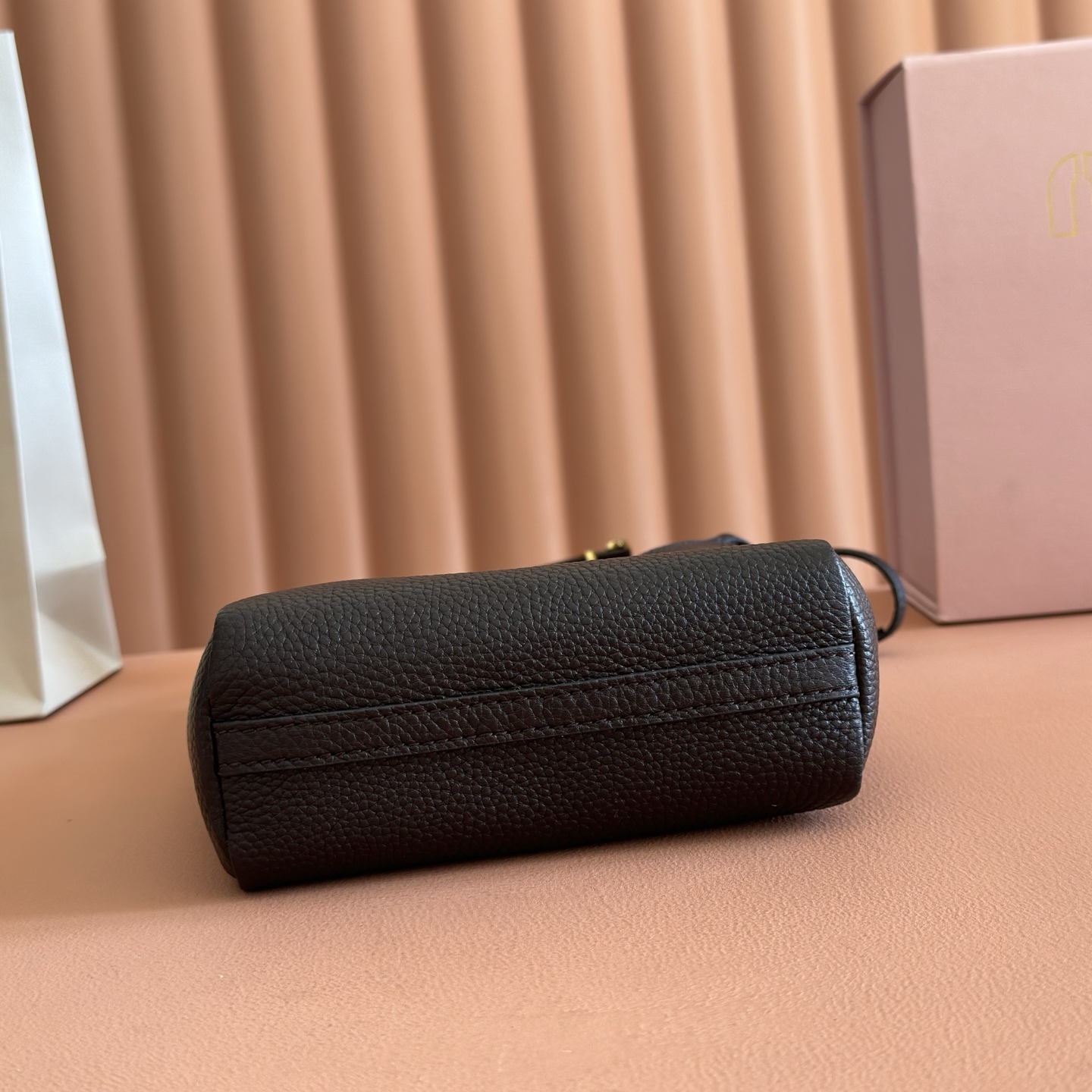 Miu Miu Tote Bag Cow Leather 12cm-m-l