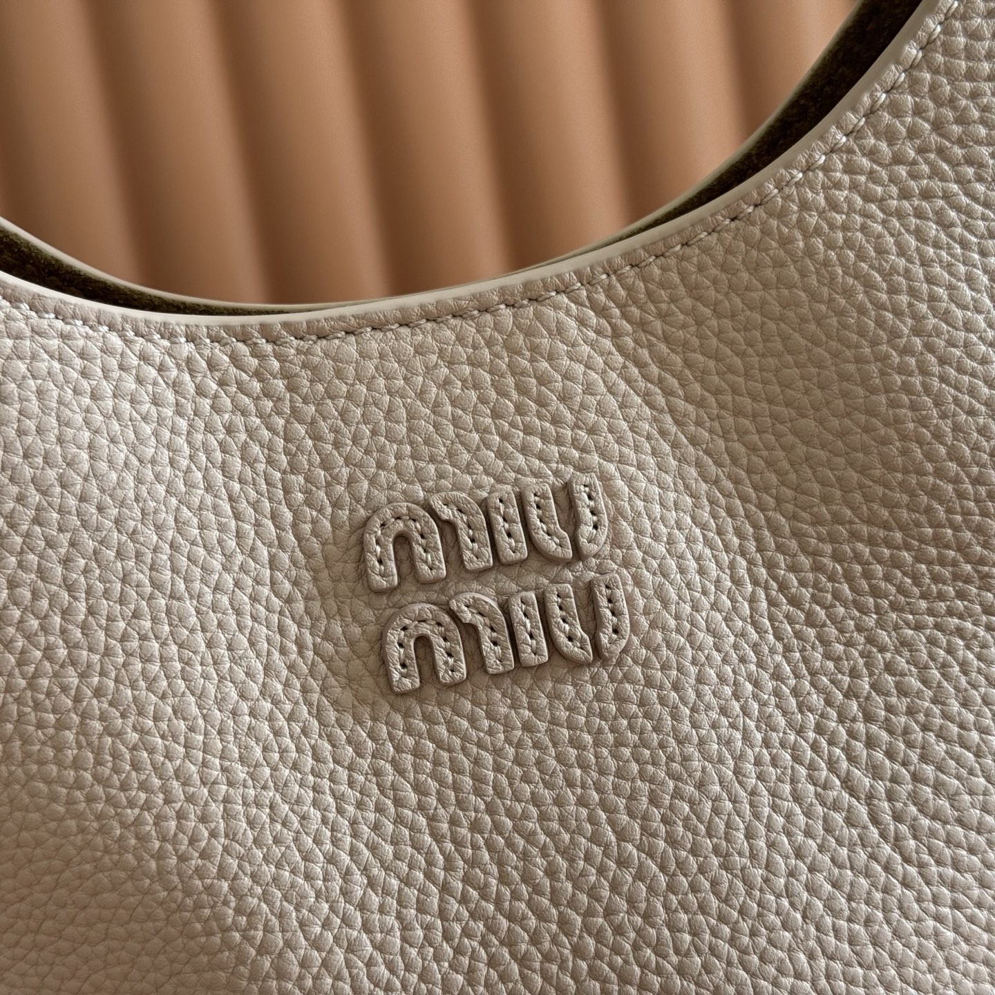 Miu Miu Tote Bag Cow Leather 12cm-m-l