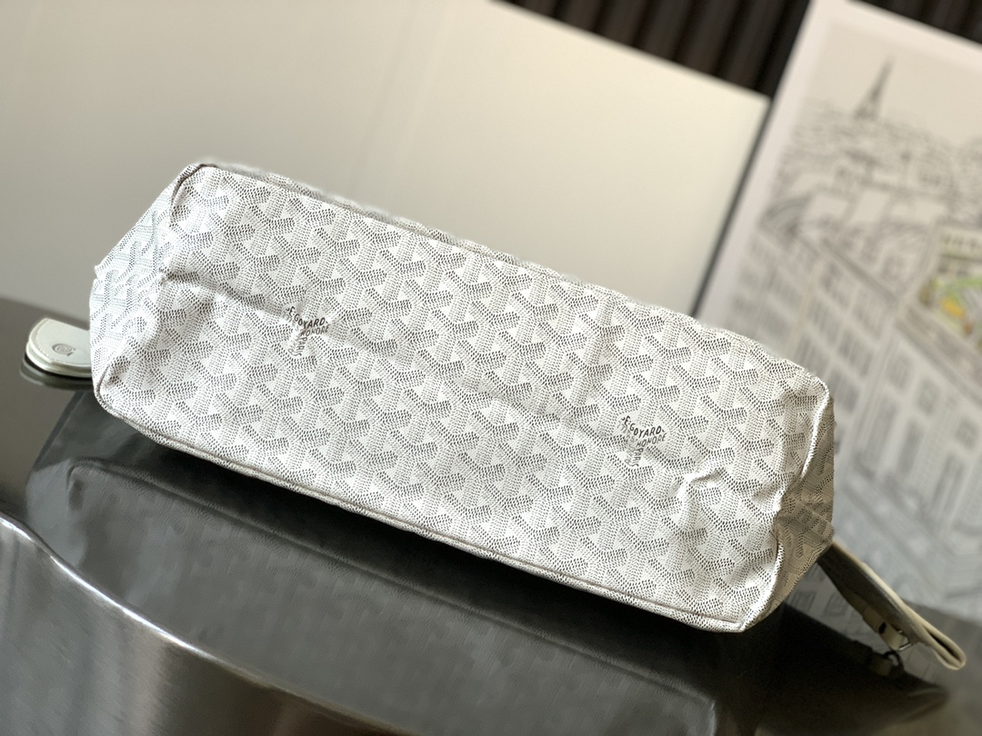 Goyard Basic Bag Canvas White M-l-s