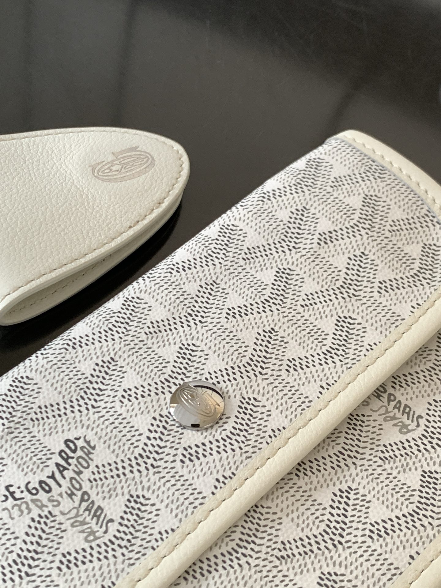 Goyard Basic Bag Canvas White M-l-s