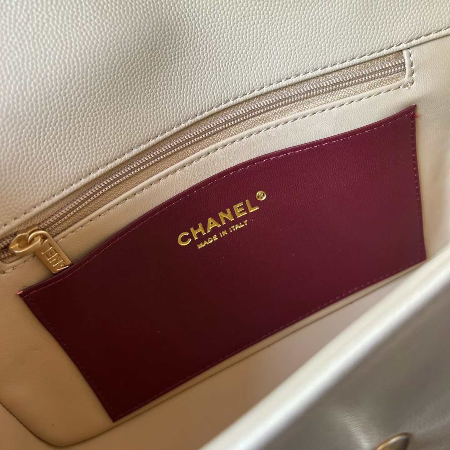 Chanel Basic Bag Cow Leather M-l-s