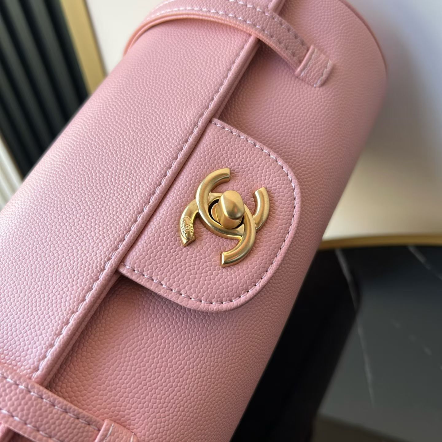 Chanel Basic Bag Cow Leather 10cm-l-s