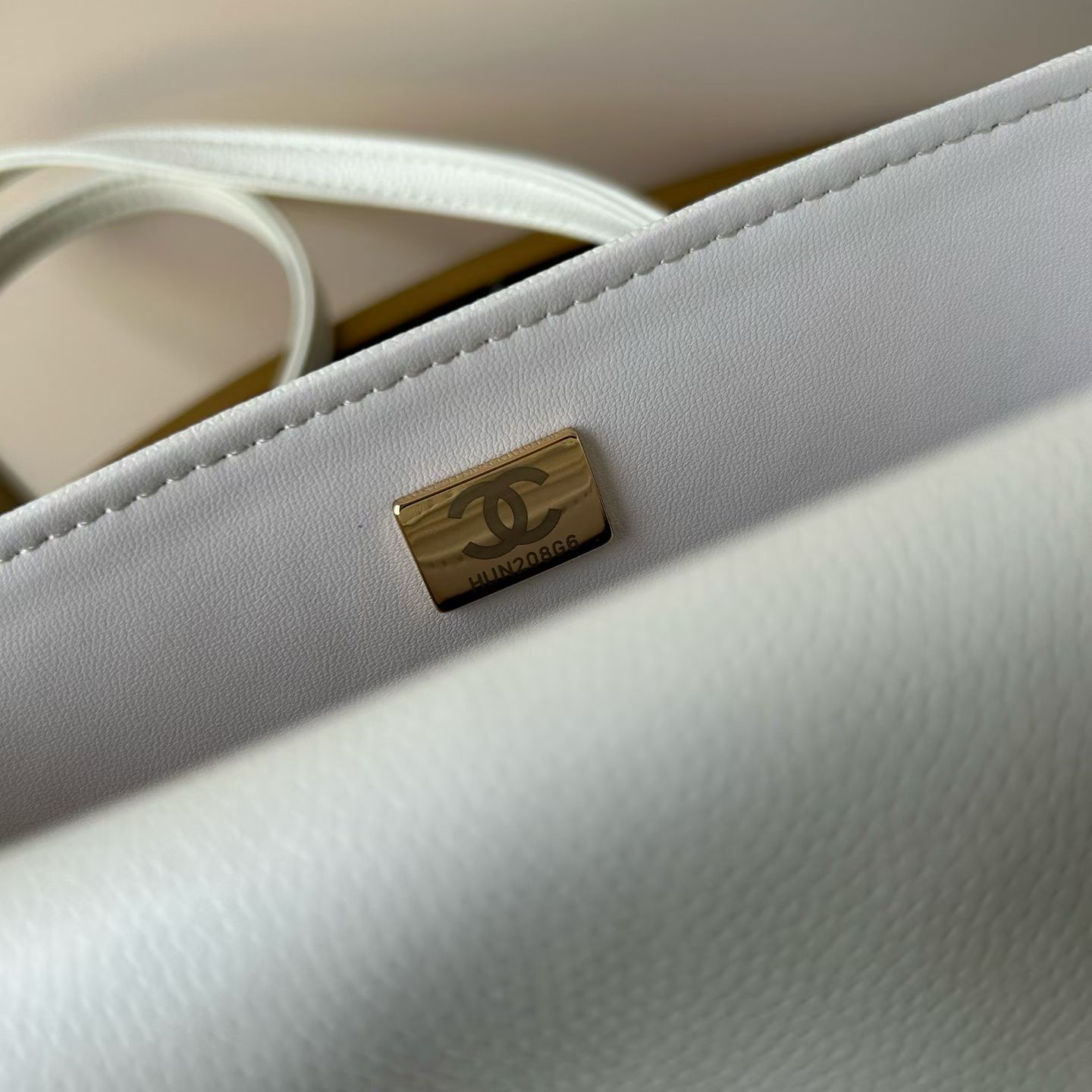 Chanel Basic Bag Cow Leather 17cm-m-l-s