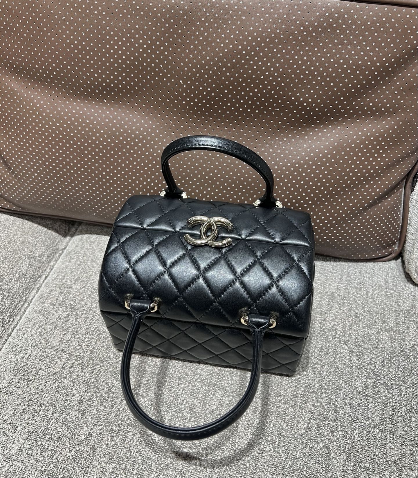 Chanel Clutch Bag Sheepskin M-l