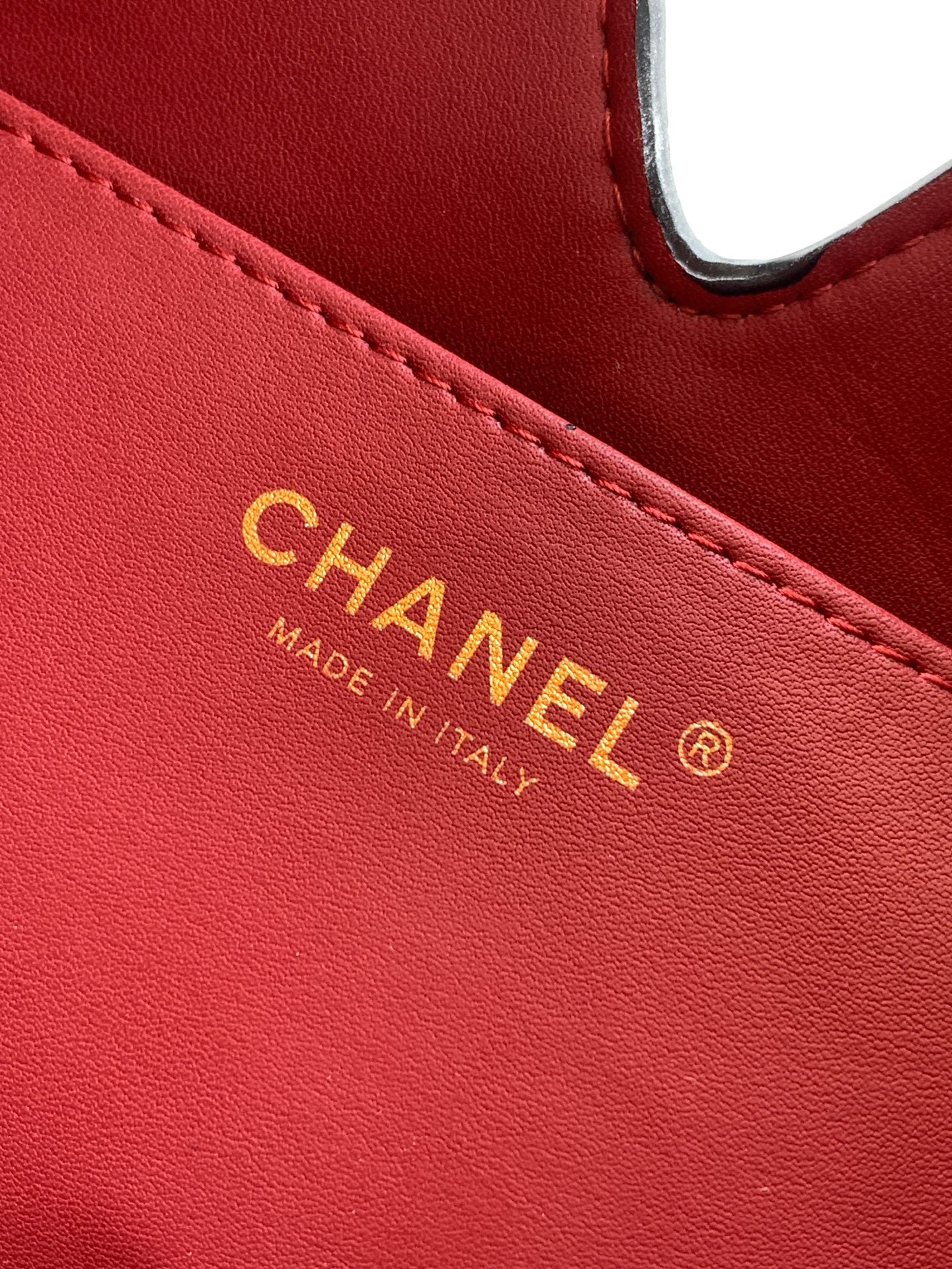 Chanel Basic Bag 11cm-l