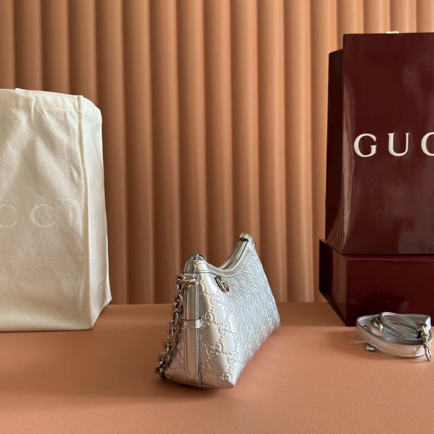 Gucci Basic Bag Brown M-l