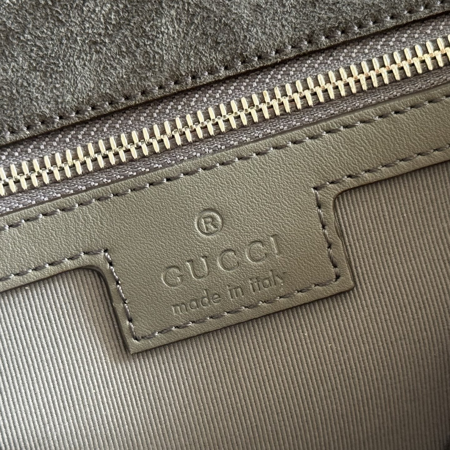 Gucci Shoulder Bag Black M
