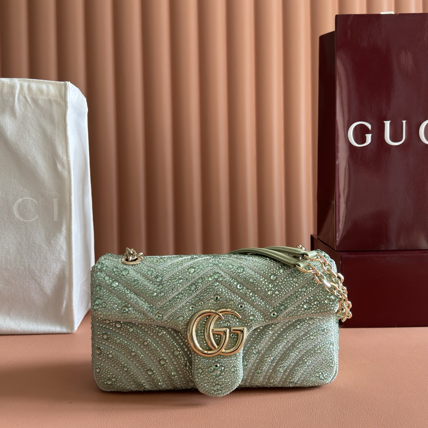 Gucci Shoulder Bag Silver M