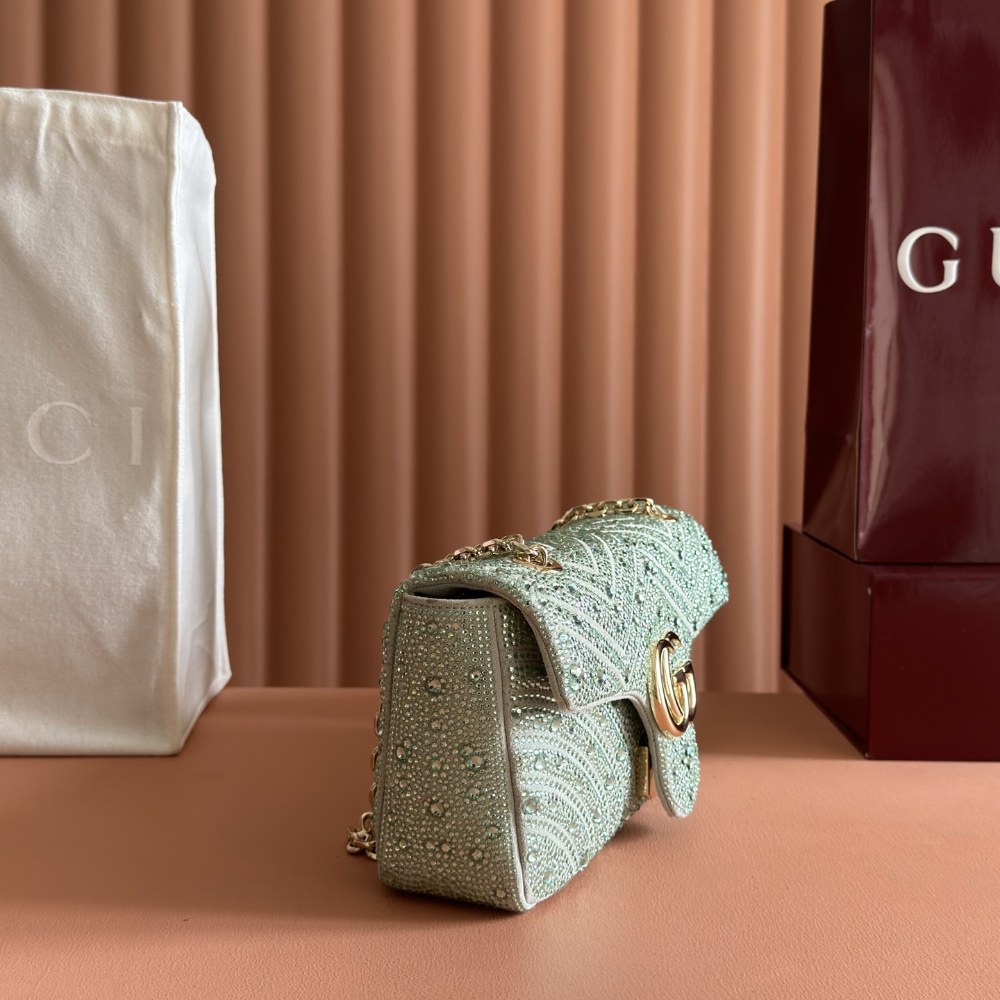 Gucci Shoulder Bag Silver M