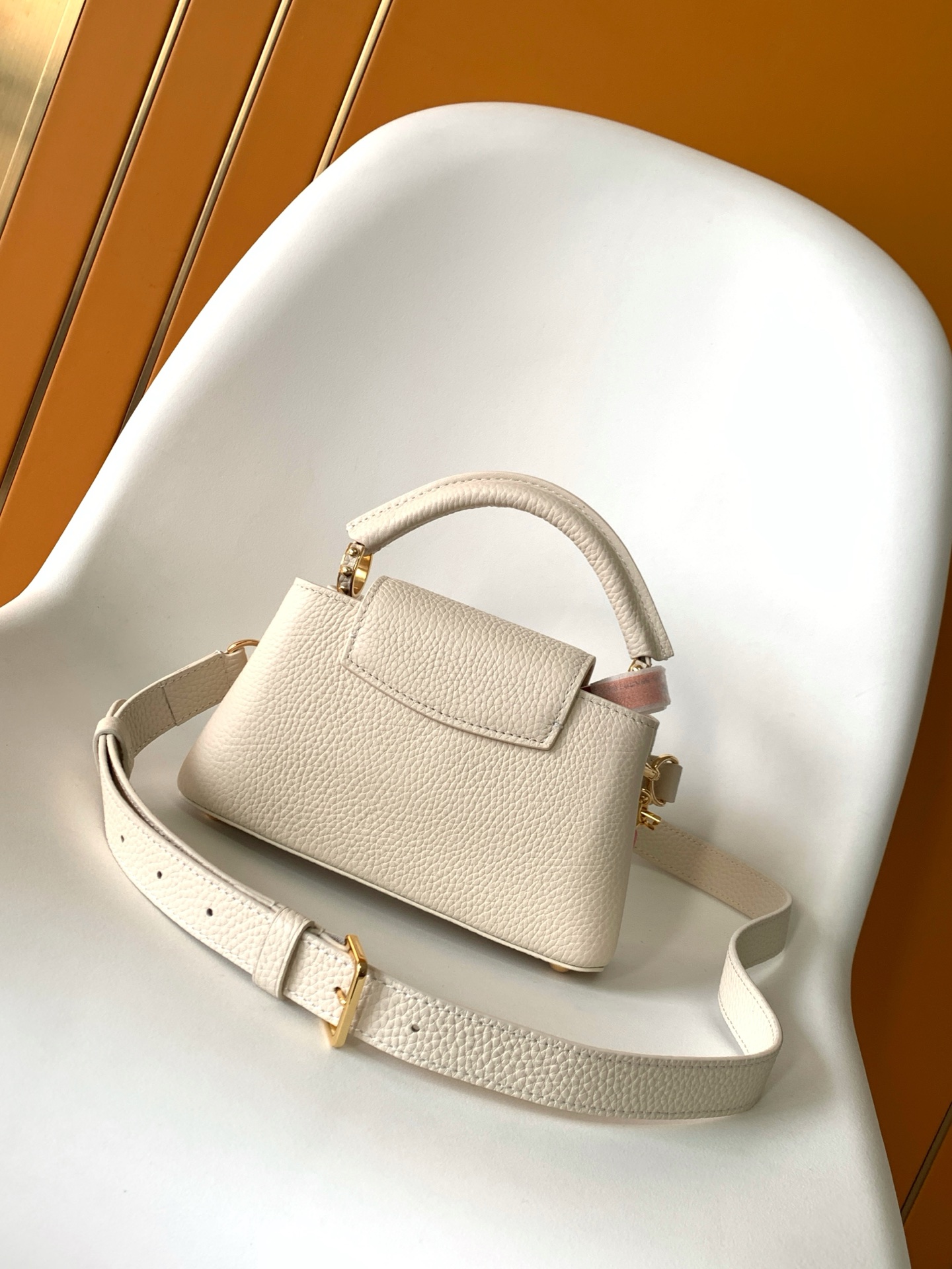 Louis Vuitton Basic Bag Cow Leather Black M-l-s