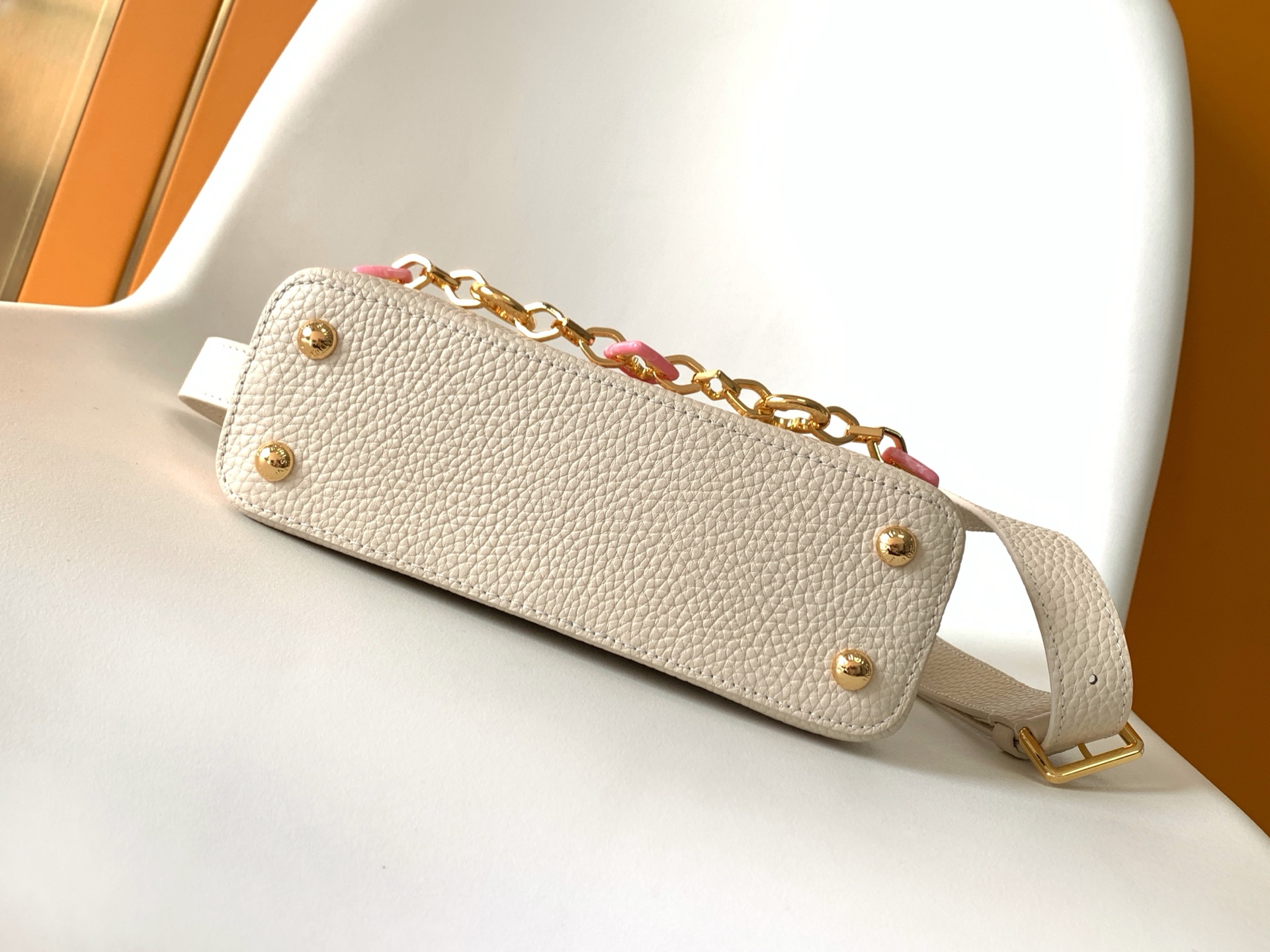 Louis Vuitton Basic Bag Cow Leather Black M-l-s