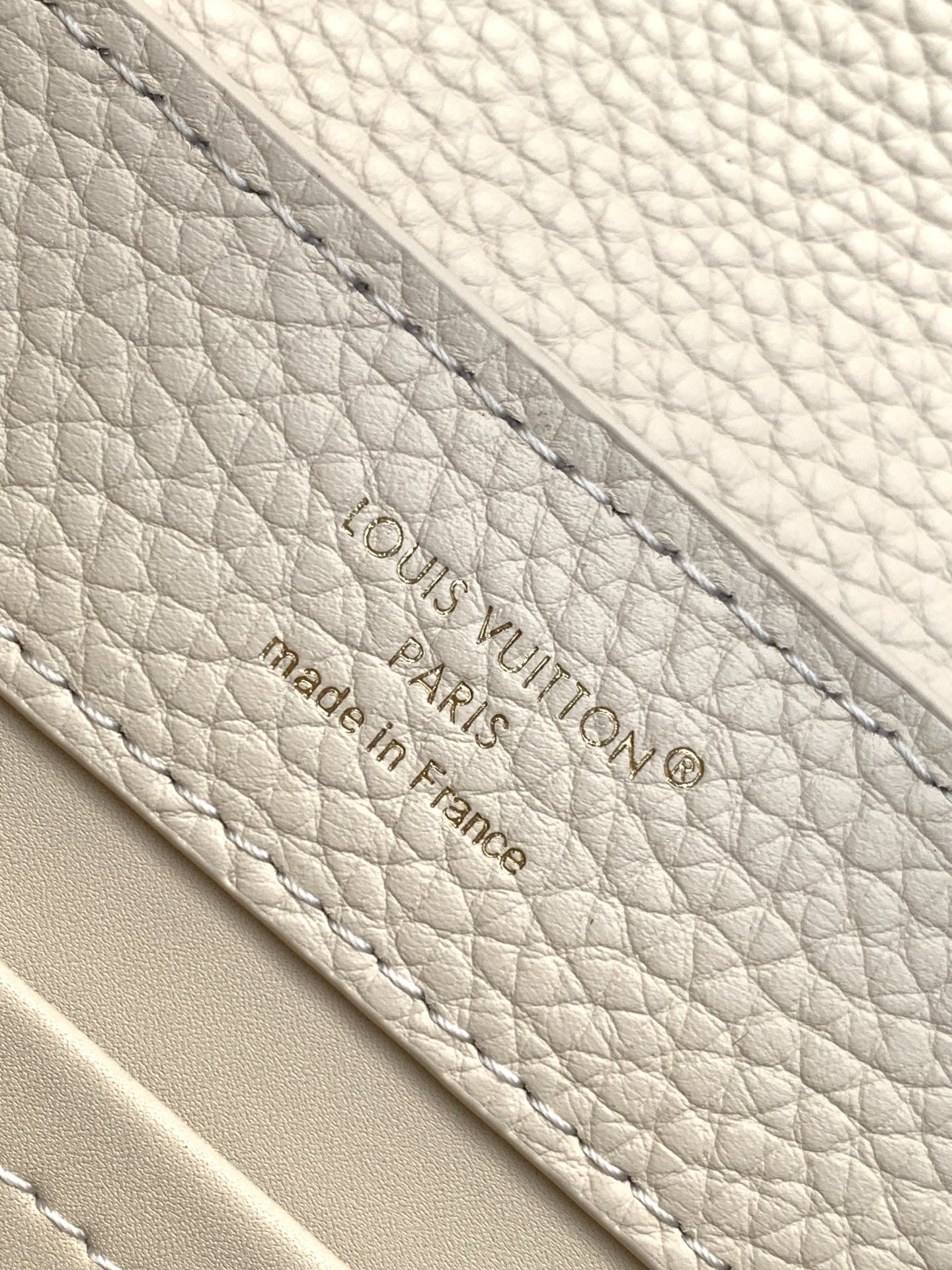 Louis Vuitton Basic Bag Cow Leather Black M-l-s