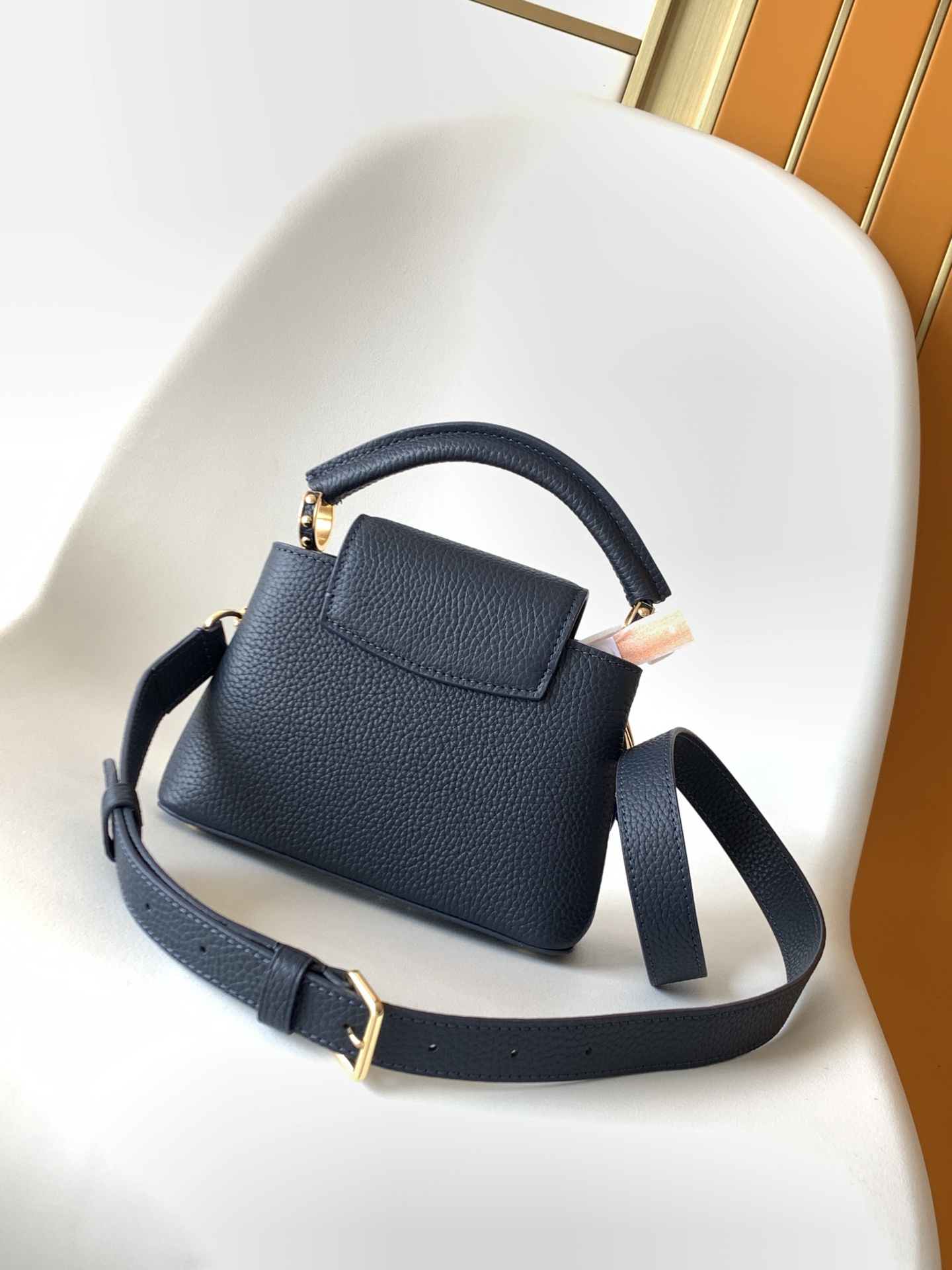 Louis Vuitton Basic Bag Cow Leather Black M-l-s