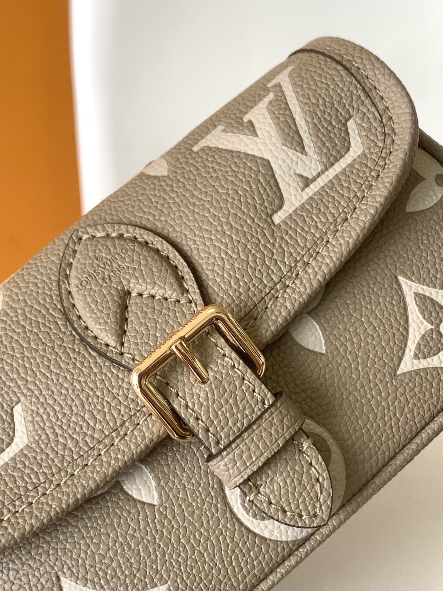 Louis Vuitton Basic Bag Cow Leather Blue M