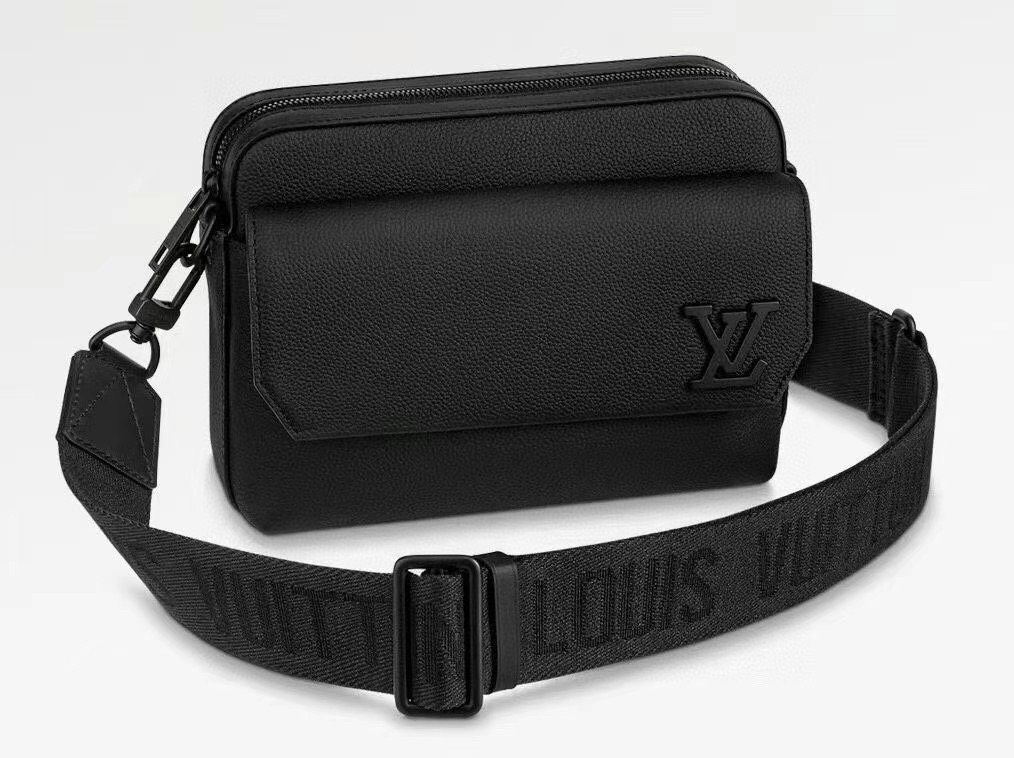 Louis Vuitton Messenger Bag Cow Leather Black M-l-s