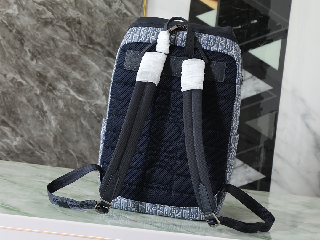 Dior Basic Bag Cow Leather L-s