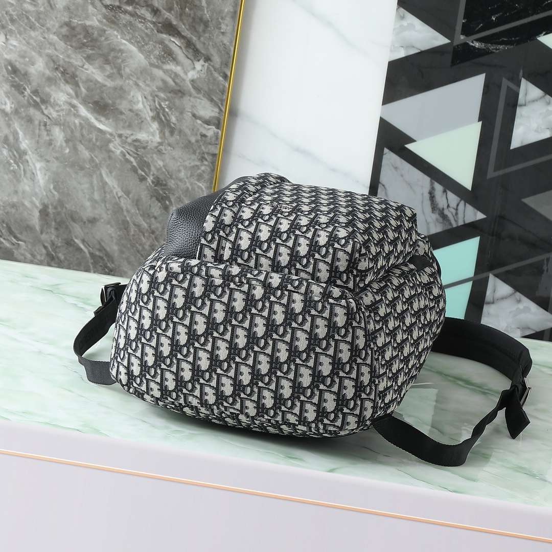 Dior Basic Bag Cow Leather Black L-s