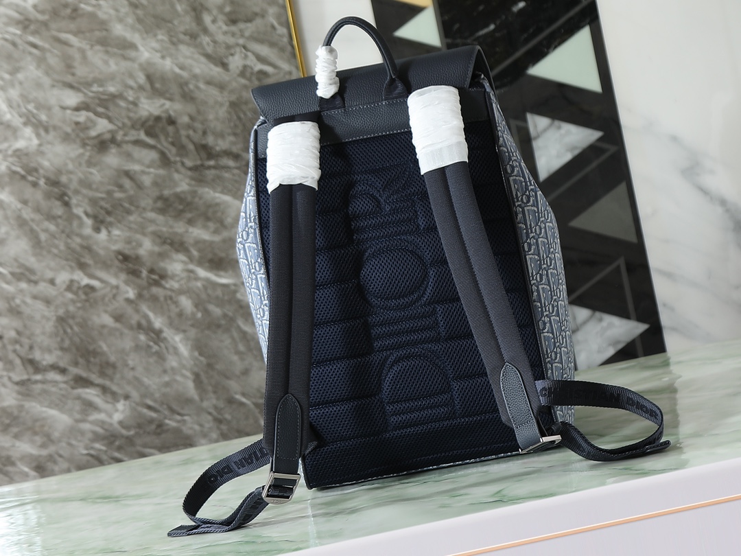 Dior Shoulder Bag Cow Leather Blue L