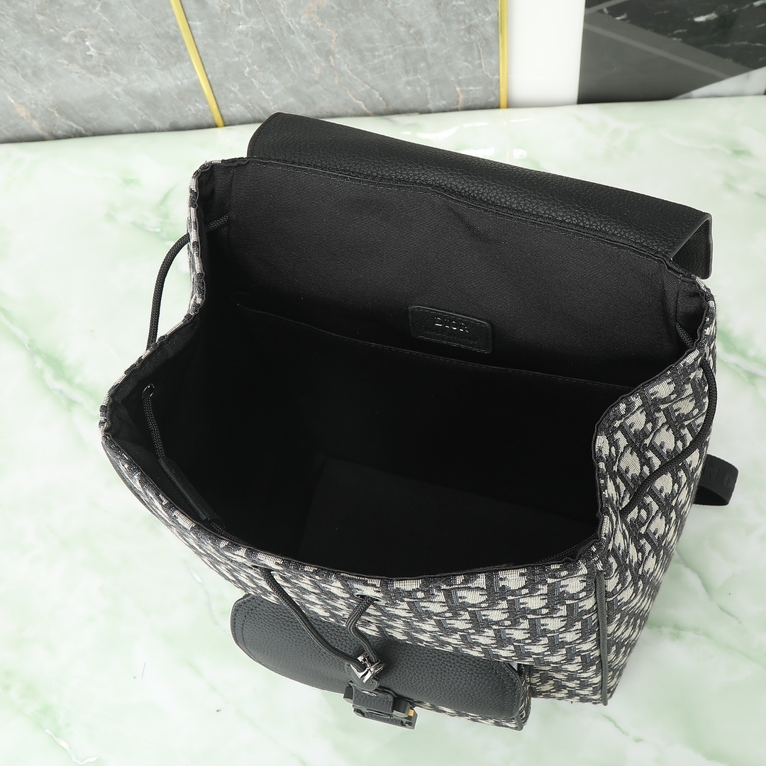 Dior Shoulder Bag Cow Leather Black L