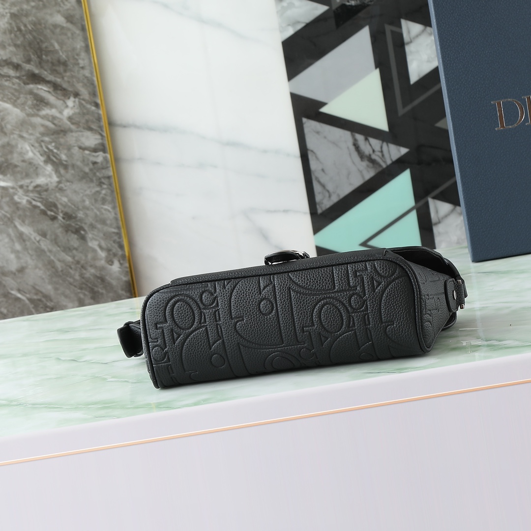 Dior Messenger Bag Cow Leather Black L-s-376l