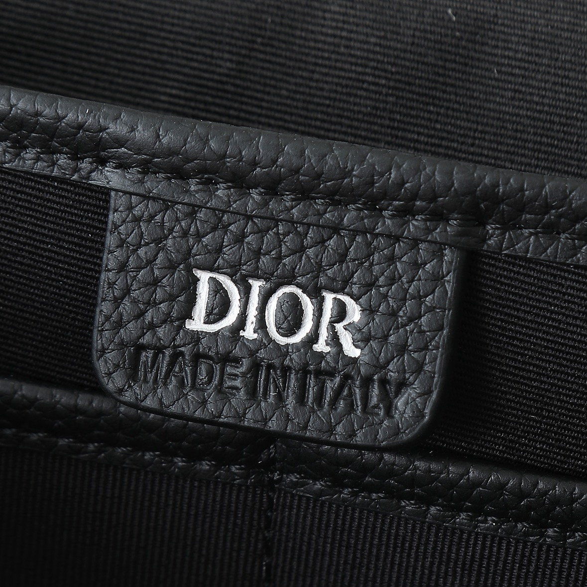 Dior Messenger Bag Cow Leather Black L-s-376l