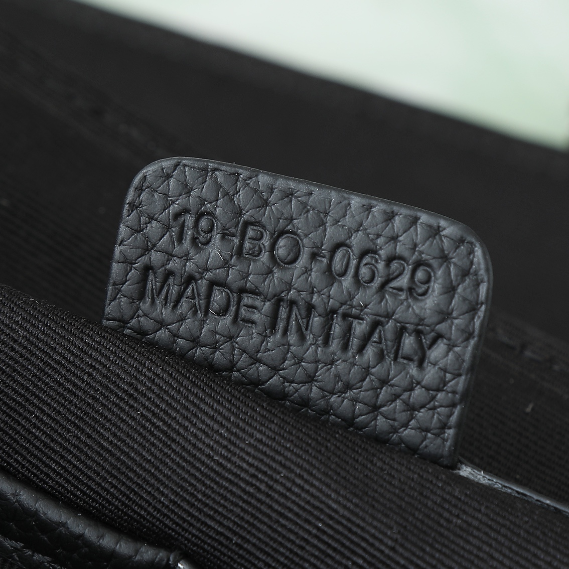 Dior Messenger Bag Cow Leather Black L-s-376l