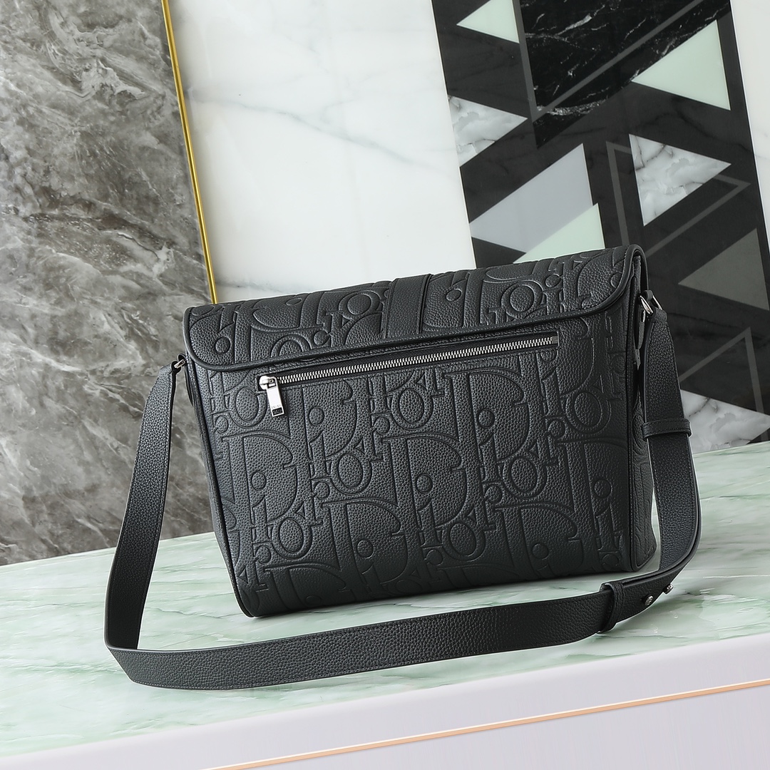 Dior Messenger Bag Cow Leather Black M-l-s-197l