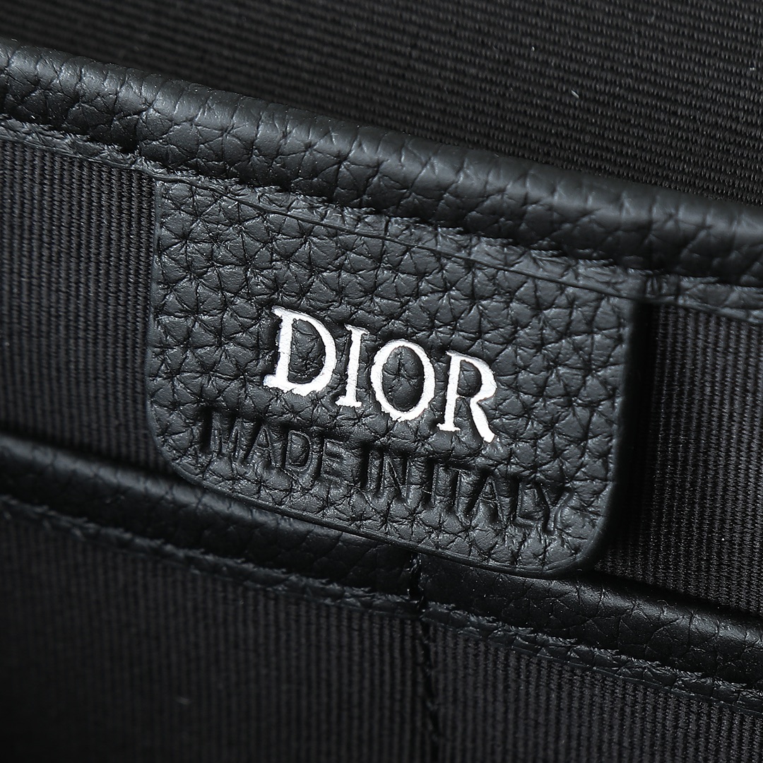 Dior Messenger Bag Cow Leather Black M-l-s-197l
