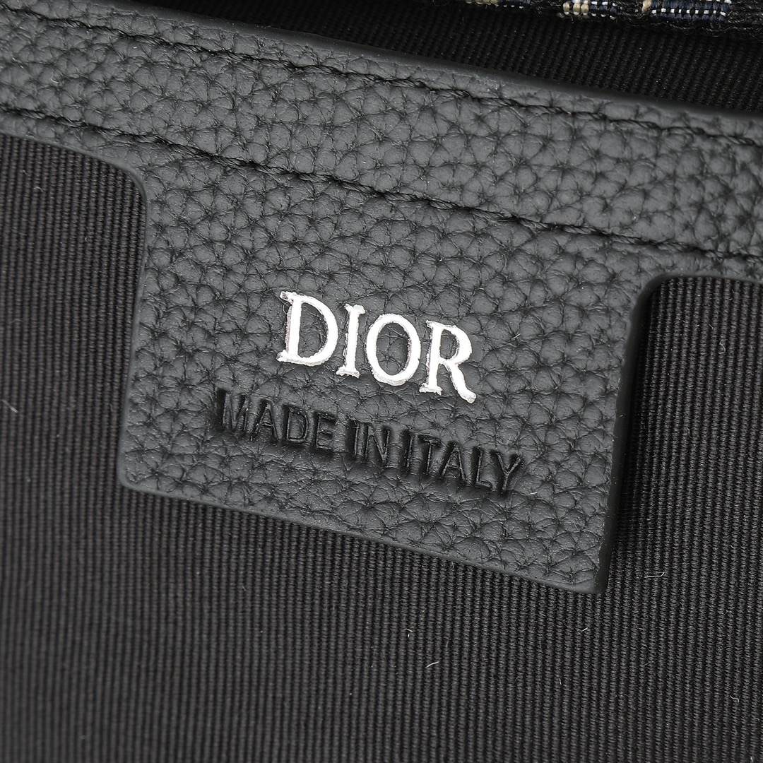 Dior Messenger Bag Cow Leather Black L-s
