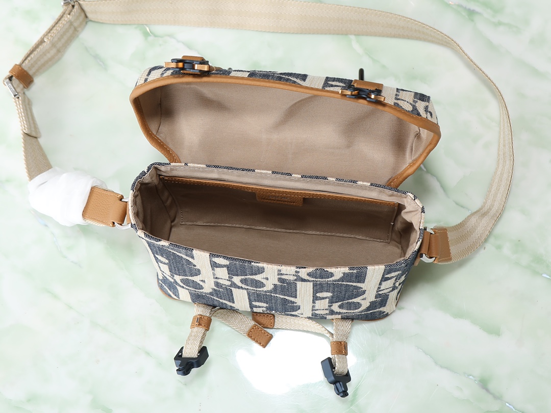 Dior Messenger Bag Cow Leather Brown L