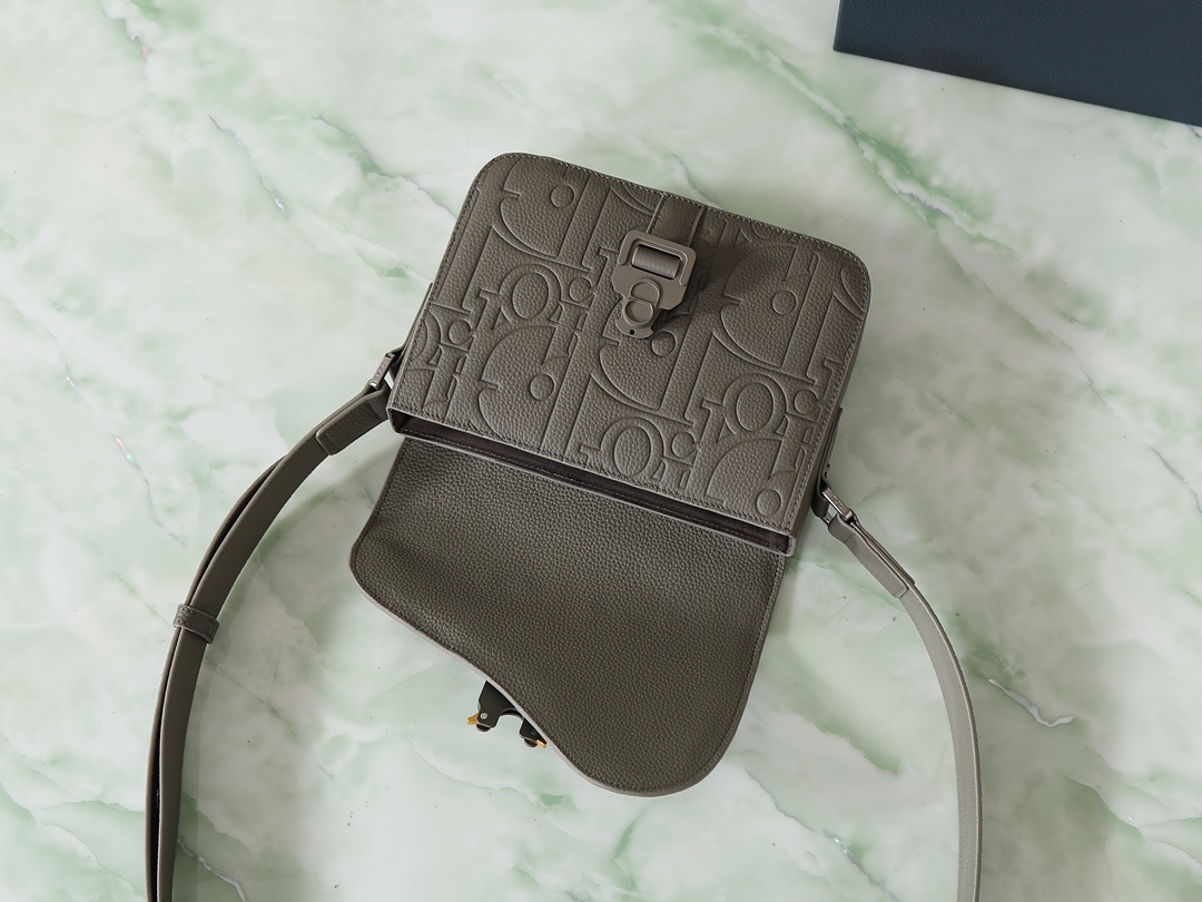 Dior Messenger Bag Cow Leather Gray 049l-l