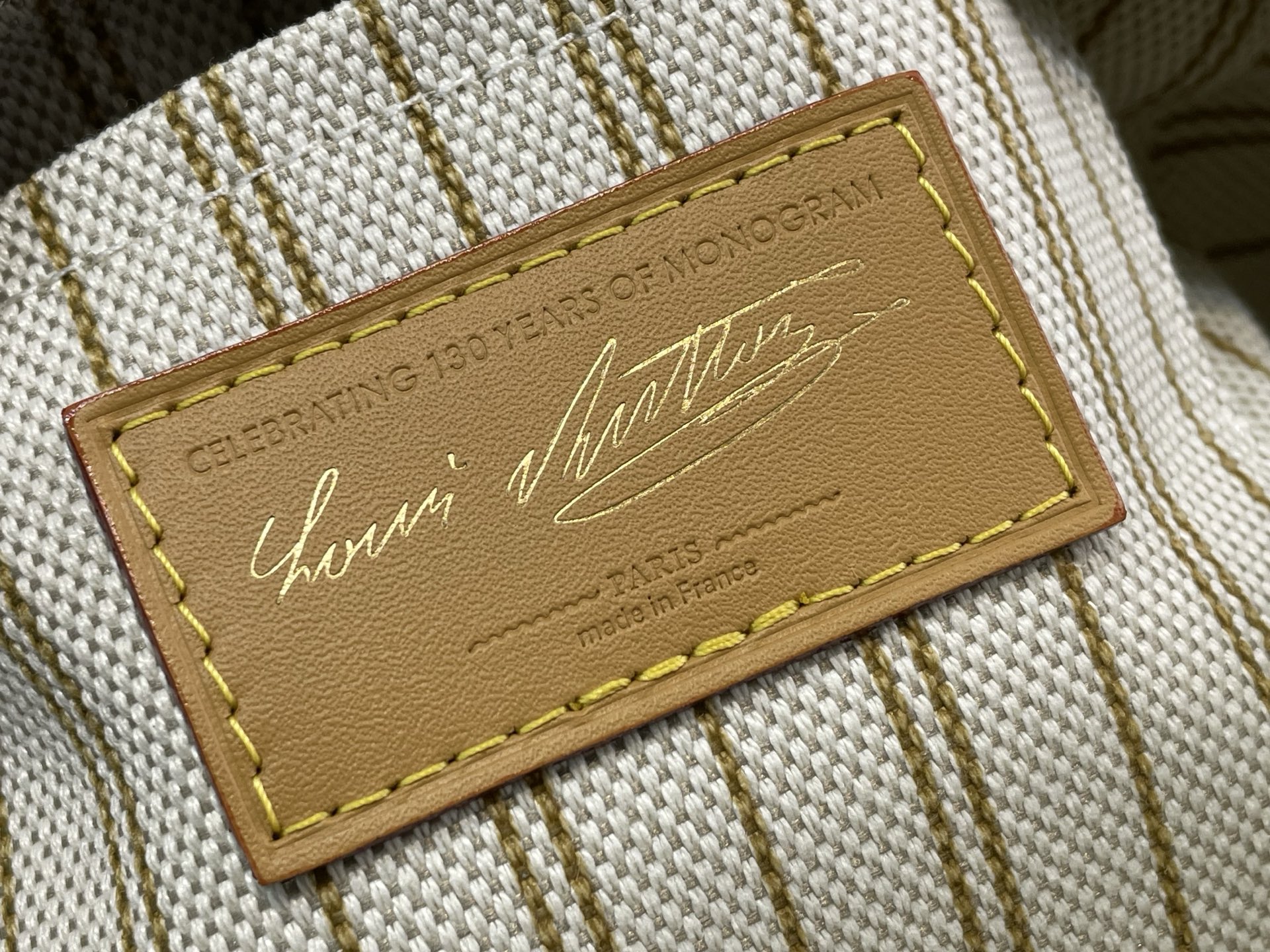 Louis Vuitton Basic Bag Cow Leather White M-l-s