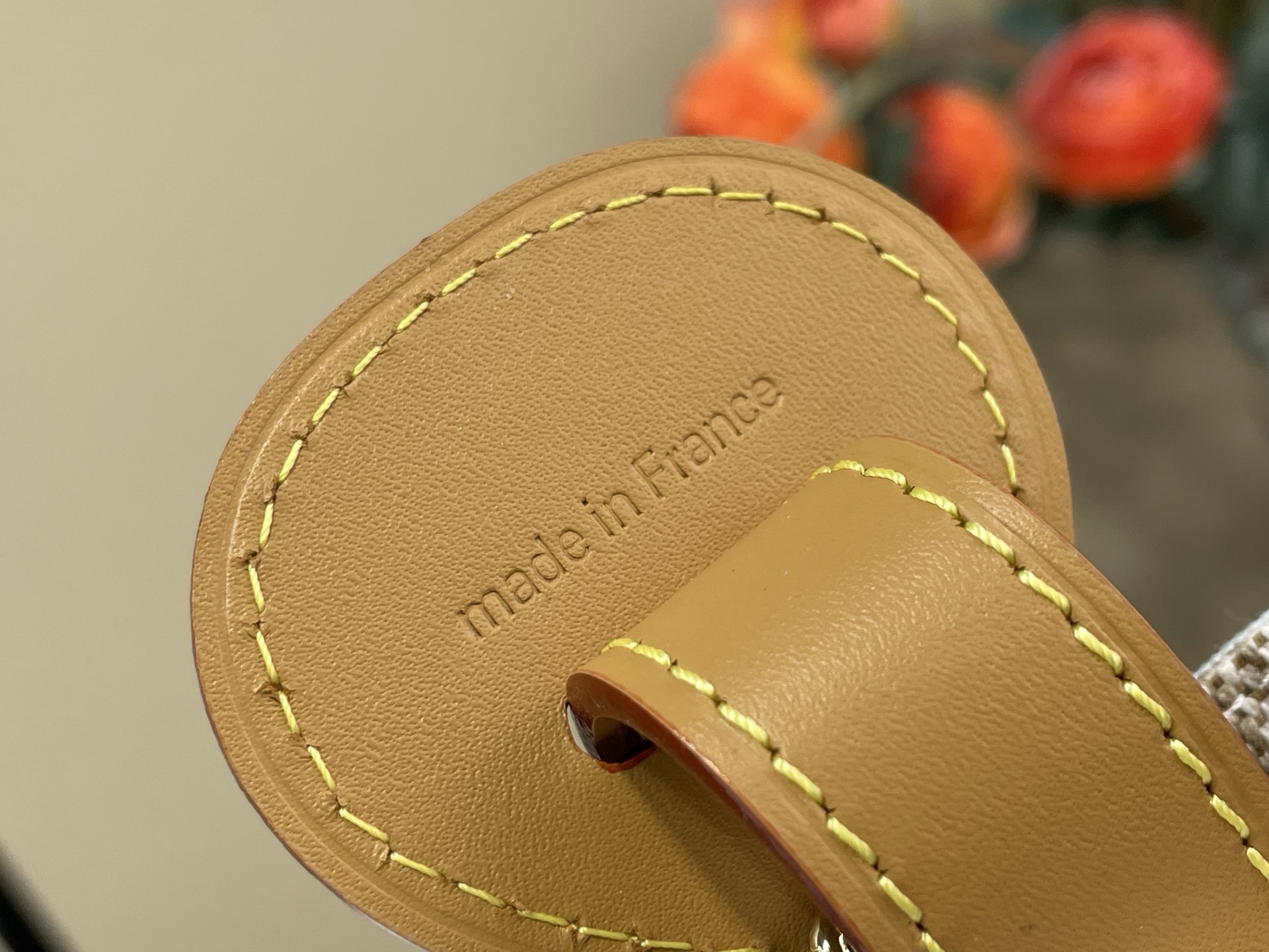 Louis Vuitton Basic Bag Canvas Gold M-l