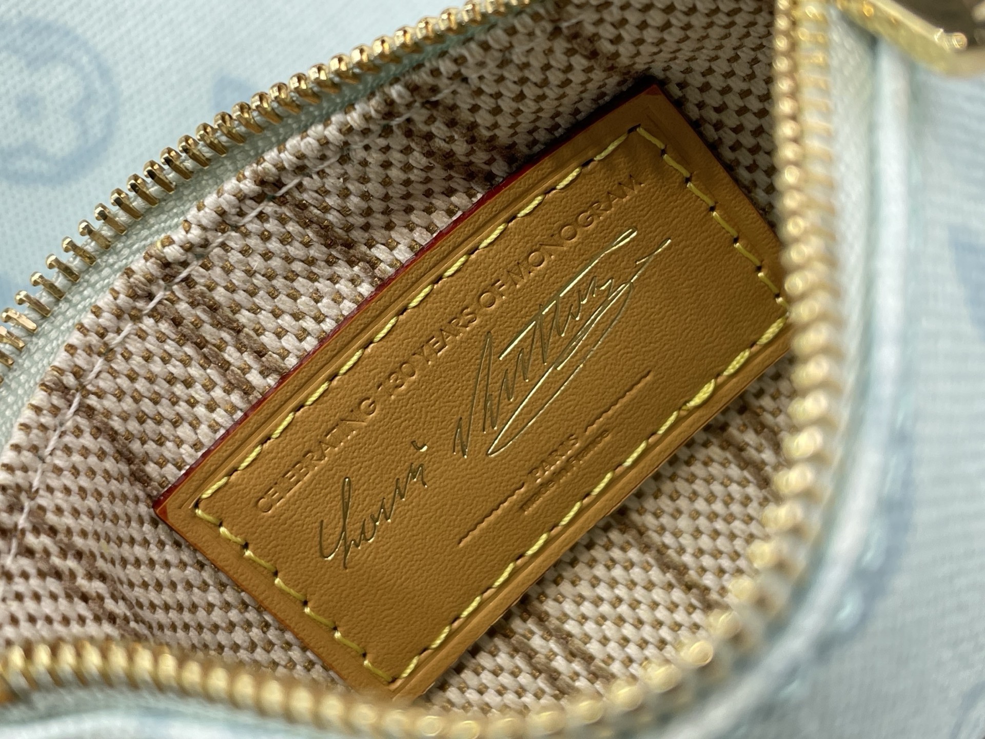 Louis Vuitton Basic Bag Canvas Gold M-l