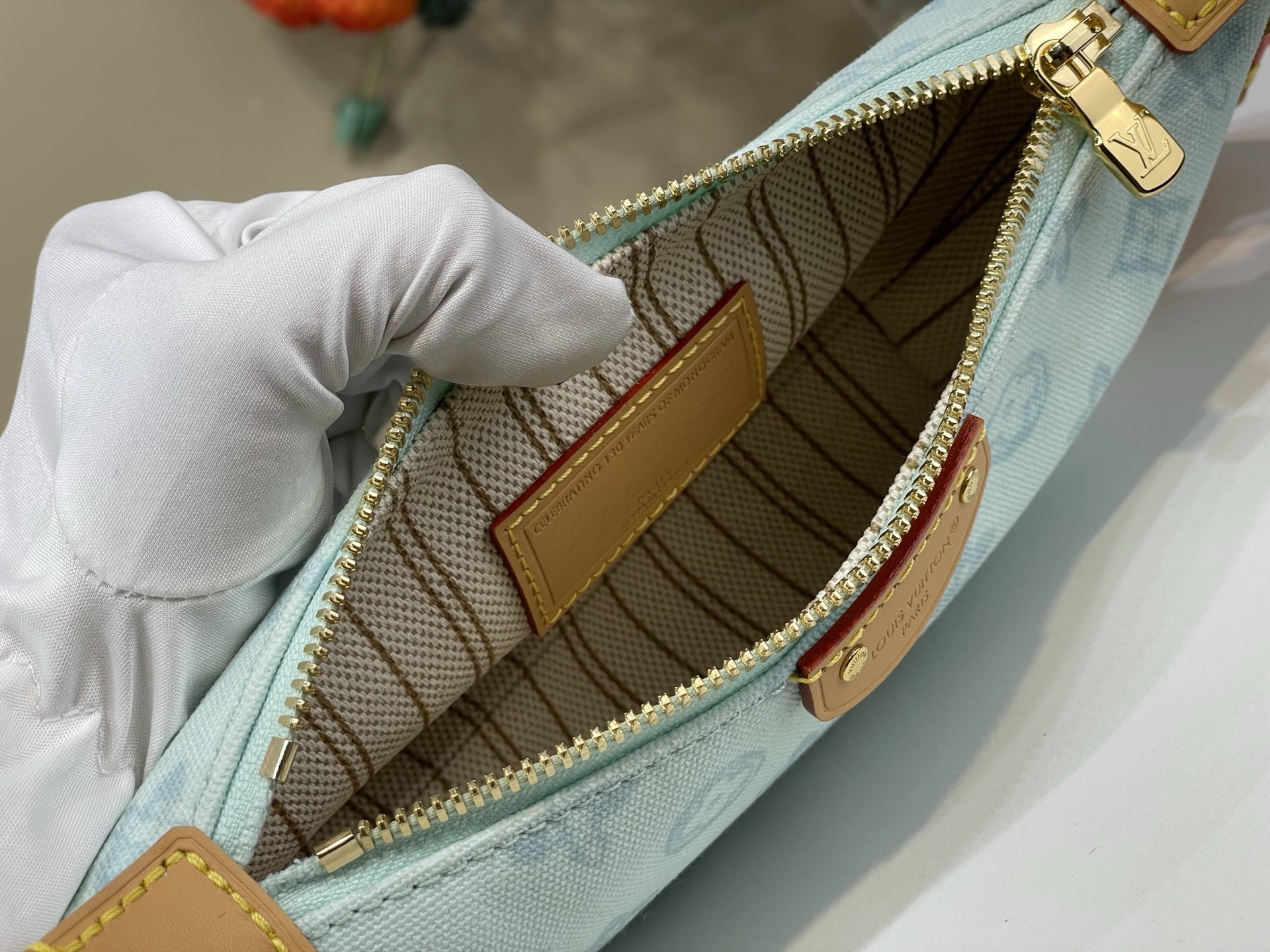 Louis Vuitton Basic Bag Cow Leather Blue M-l-s