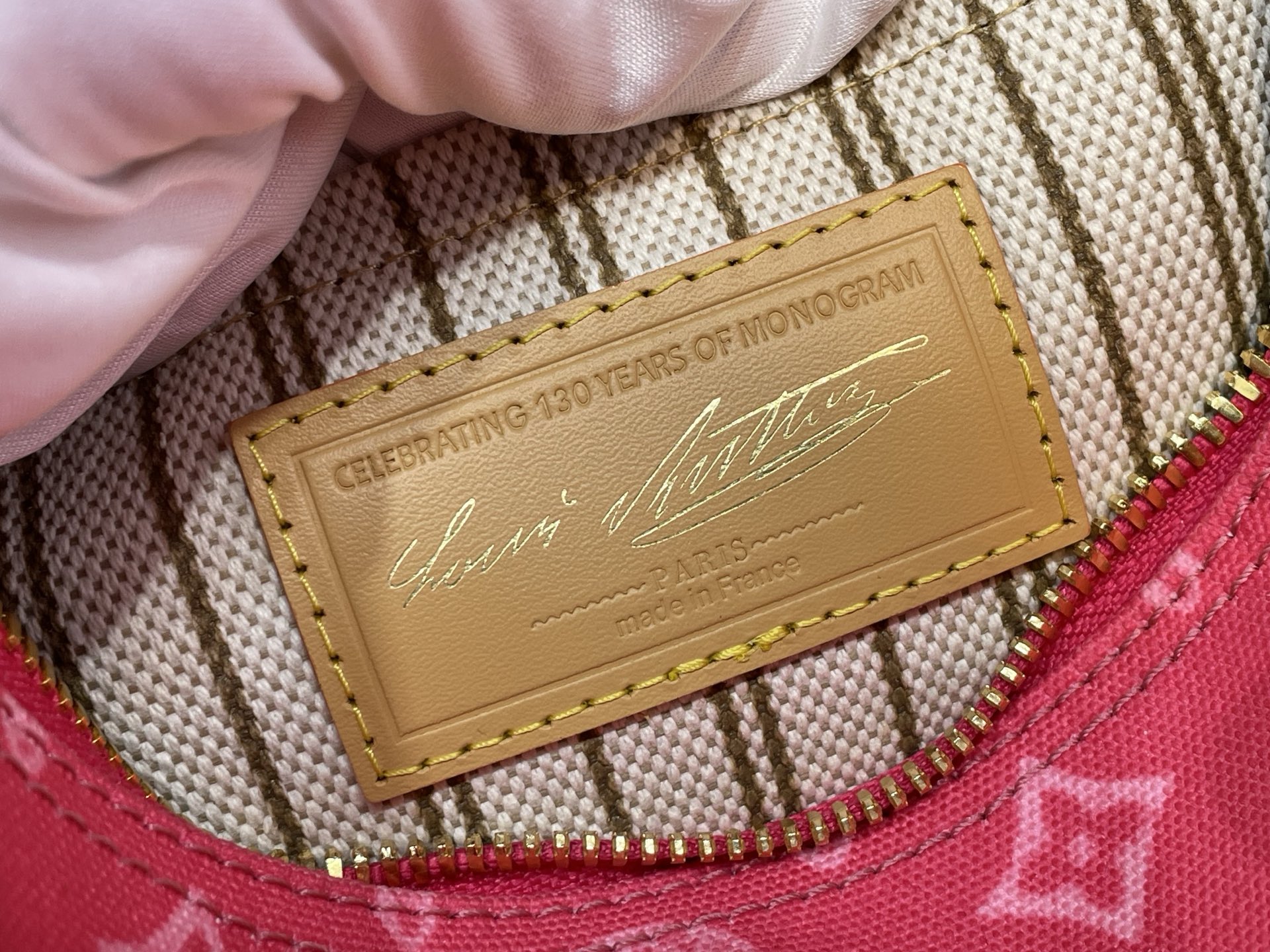 Louis Vuitton Basic Bag Cow Leather Red M-l-s