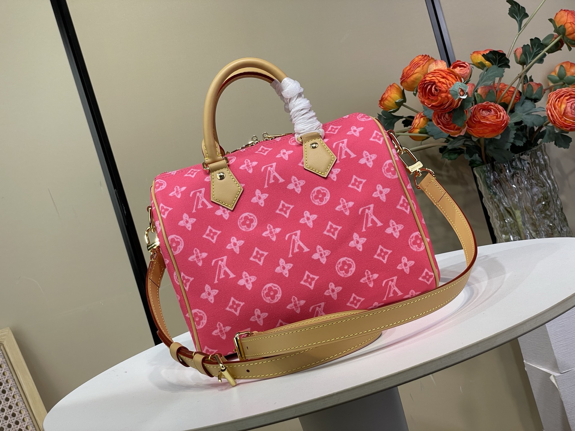 Louis Vuitton Basic Bag Cow Leather Red M-l-s