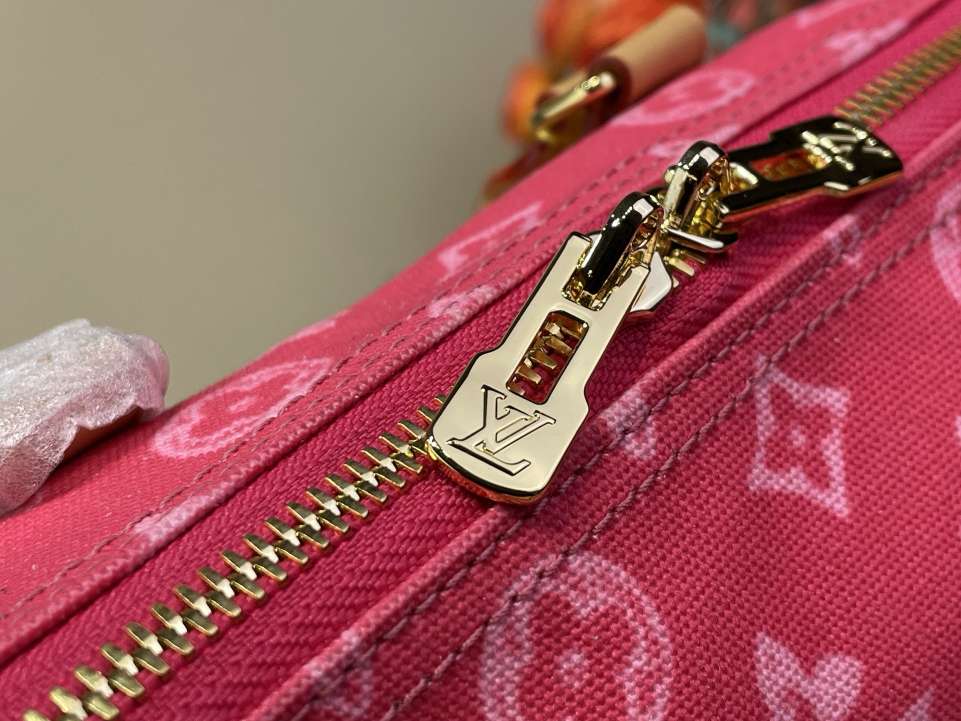 Louis Vuitton Basic Bag Cow Leather Red M-l-s