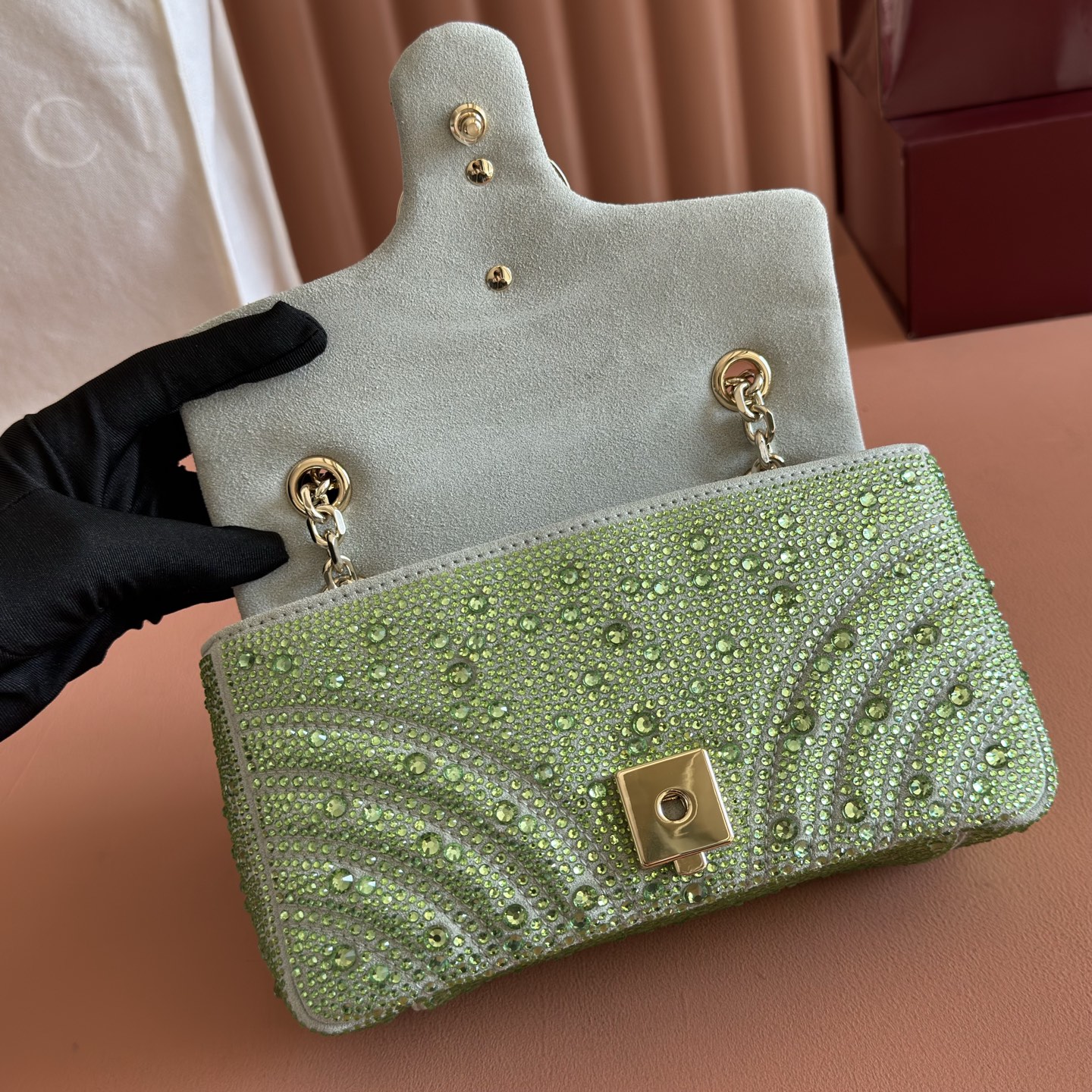 Gucci Shoulder Bag Gold M