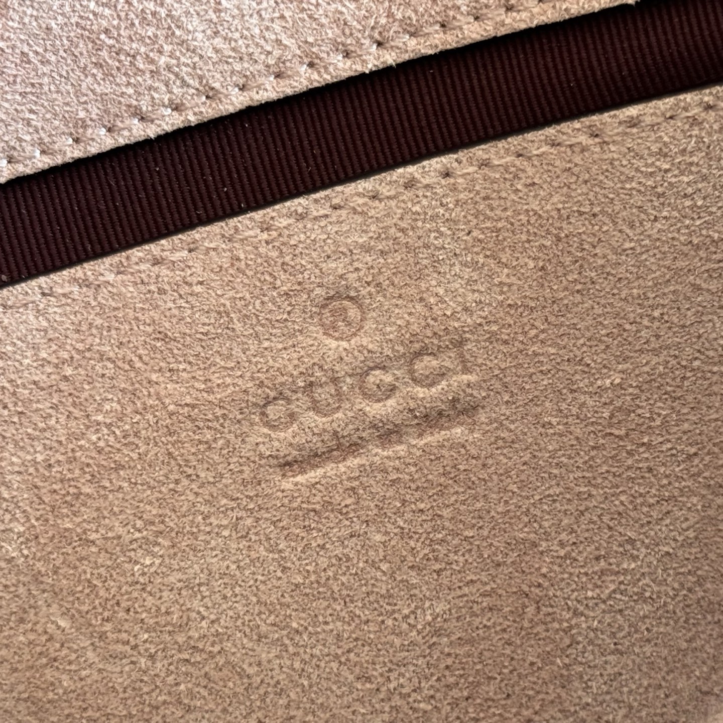 Gucci Shoulder Bag Gold M