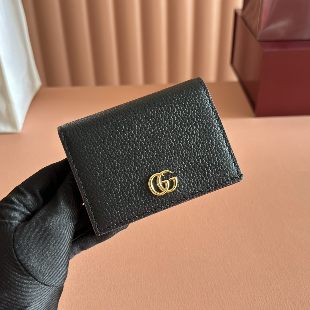 Gucci Basic Bag Cow Leather Gold M