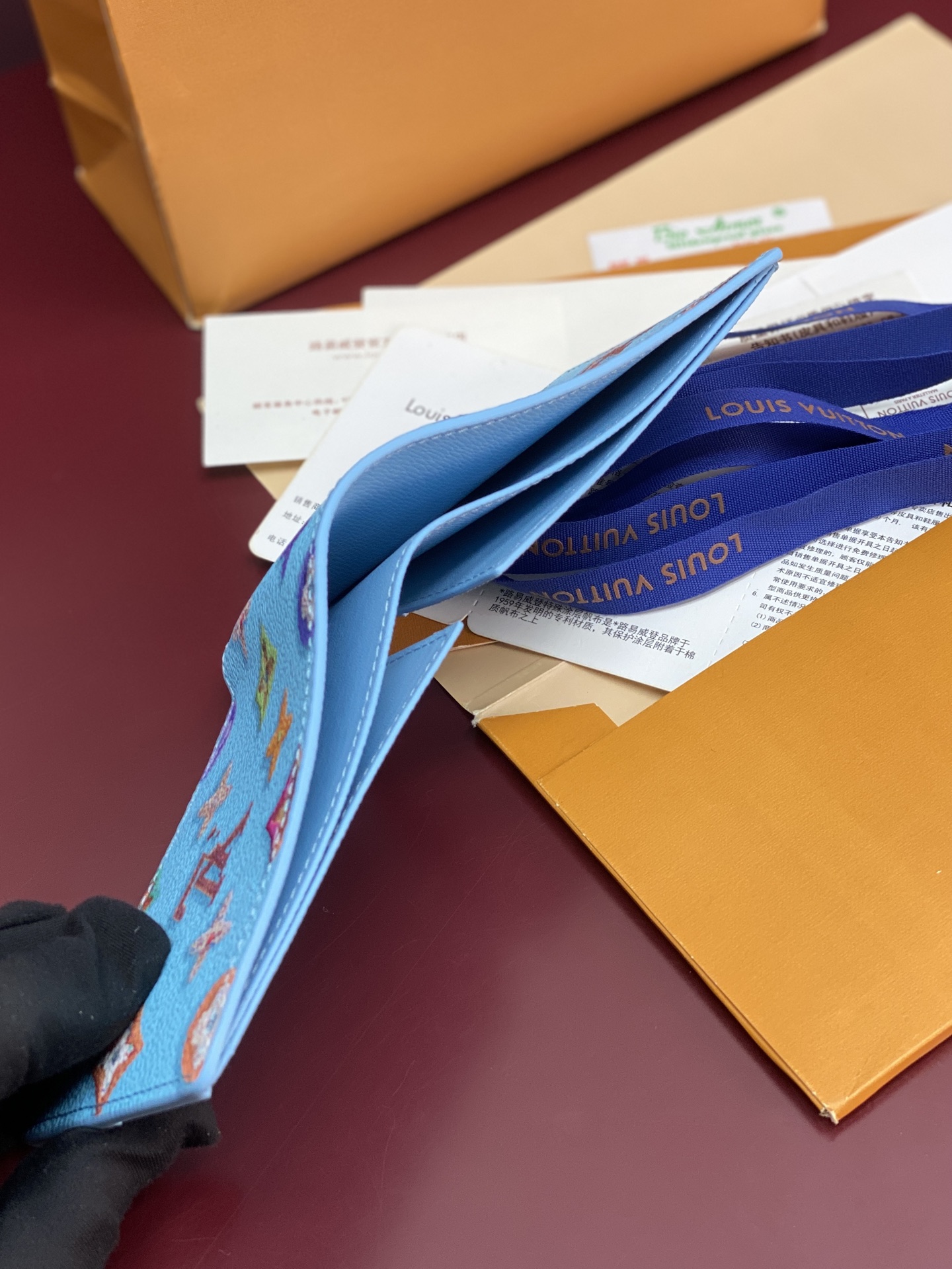 Louis Vuitton Basic Bag Canvas M-l-s